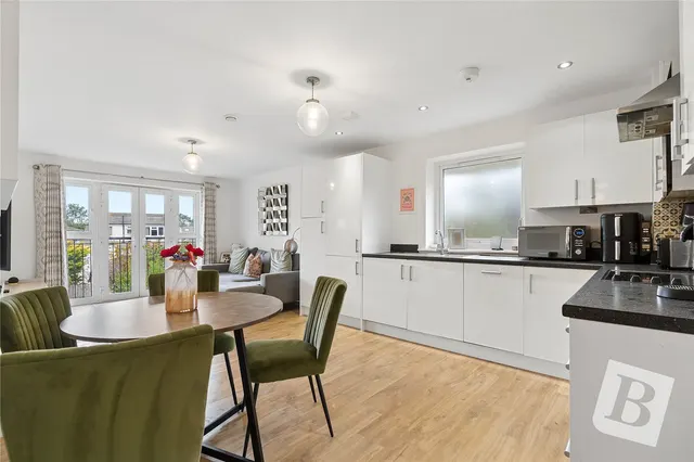 Photo 3 — Southwood Court, 97 Stafford Avenue, Hornchurch, RM11