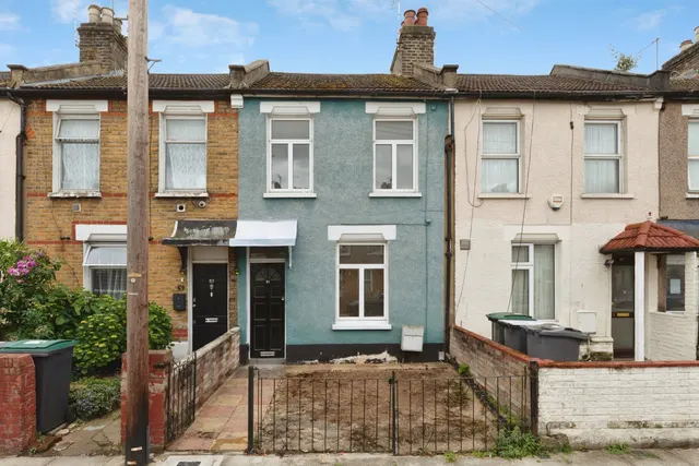 Halefield Road, London, N17, photo 1