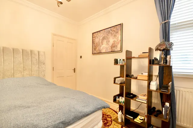 Manor Park Road, East Finchley, N2, photo 3