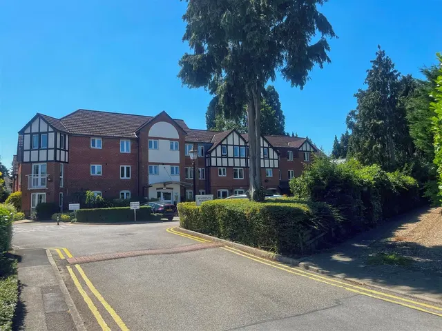 Ella Court, Kirk Ella, Hull — photo 1
