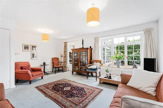 Englehurst, Englefield Green, TW20, photo 2