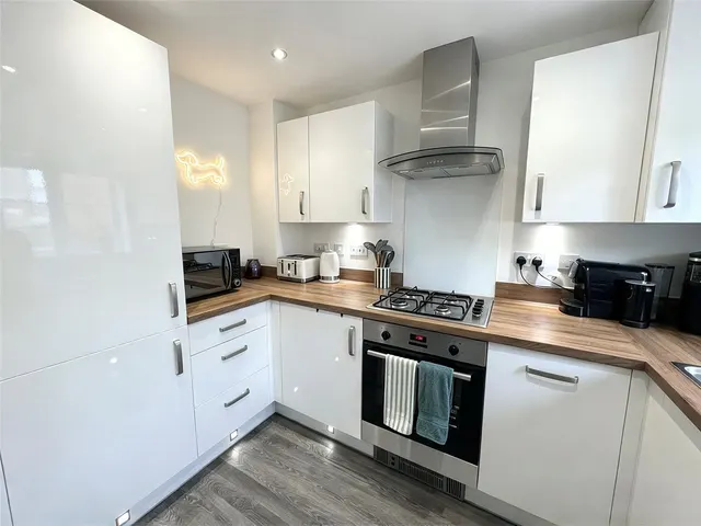 Pear Place, Stratford-upon-Avon, CV37, photo 2
