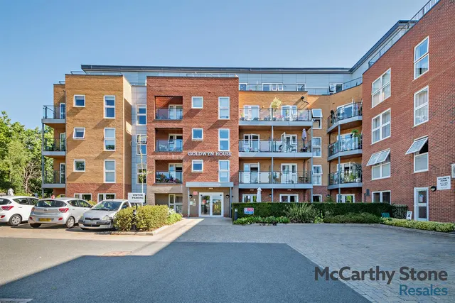 Studio Way, Borehamwood, WD6, photo 2