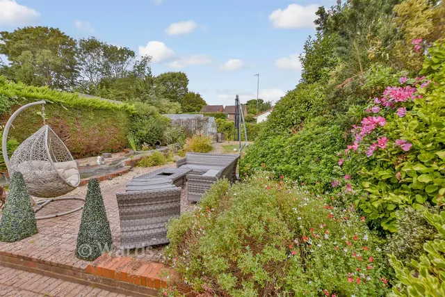 Maidstone Road, Rainham, ME8, photo 2
