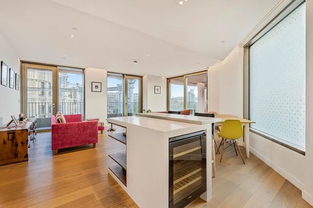 Tapestry Apartments, Kings Cross, N1C, photo 3