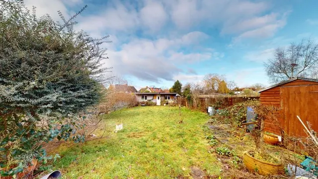 Photo 3 — Faringdon Avenue, Bromley BR2 8BS