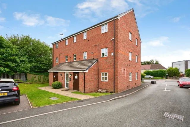 Pendlebury Close, WALSALL, West Midlands, WS2, photo 1