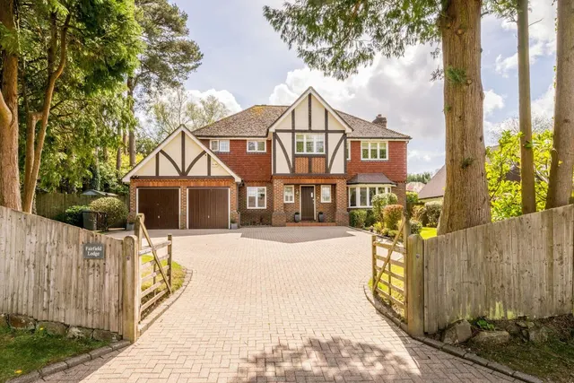 Sheiling Road, Crowborough, TN6, photo 2