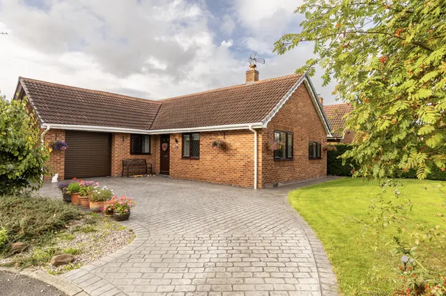 Weaver Grove, Chester, CH2, photo 1