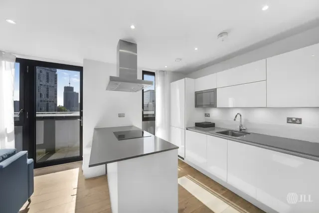 Forrester Way, London, E15, photo 3