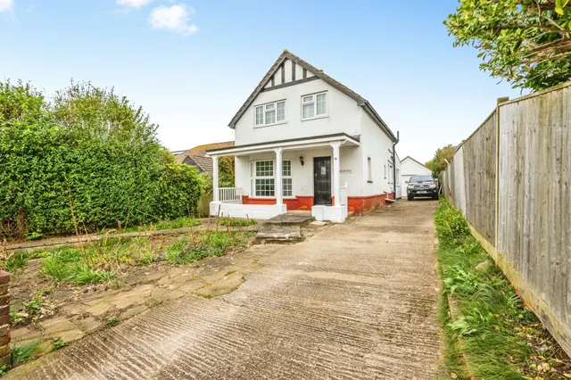 Telscombe Cliffs Way, Telscombe Cliffs, Peacehaven, photo 1