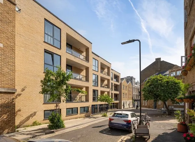 Sylvester Road, Hackney Central, E8, photo 1