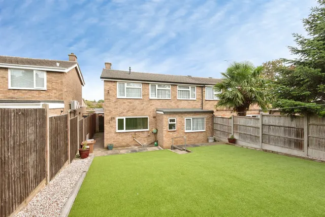Shirley Close, Stevenage, SG2, photo 3