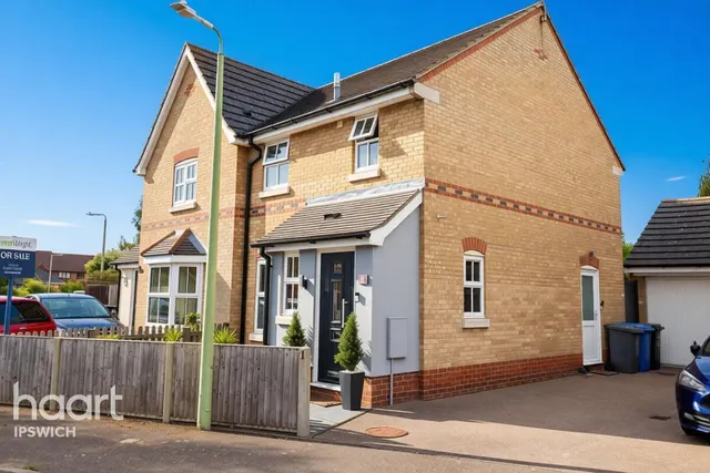 Dickinson Terrace, Ipswich, IP5, photo 1