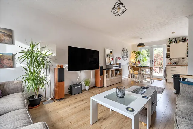 Photo 3 — Dunbar Road, Frimley, Camberley, Surrey, GU16 9UZ