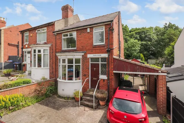 Longley Lane, Longley, Sheffield, photo 1