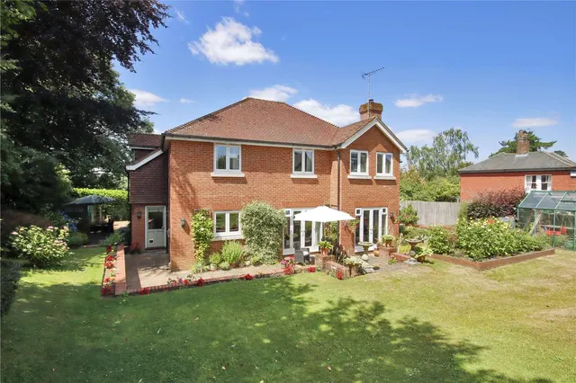 Sevenoaks Road, Borough Green, Sevenoaks, Kent, TN15 8AR, photo 1