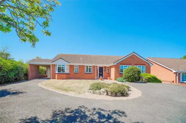 Moorcroft Close, Callow Hill, Reddicth, Worcestershire, B97 5WB, photo 1