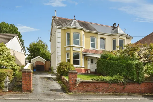 Tirycoed Road, Glanamman, SA18, photo 1