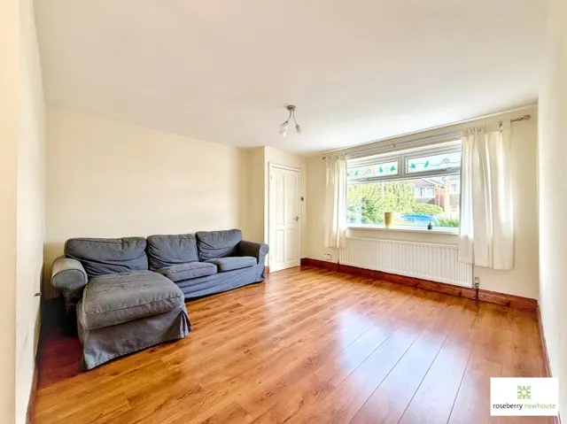 Strathaven Drive, Eaglescliffe, photo 2