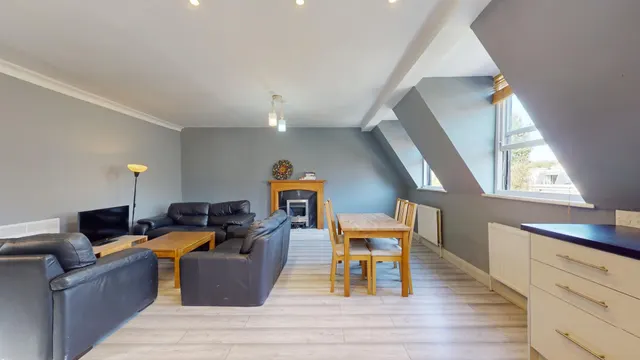 Elsham Road, London, W14, photo 3