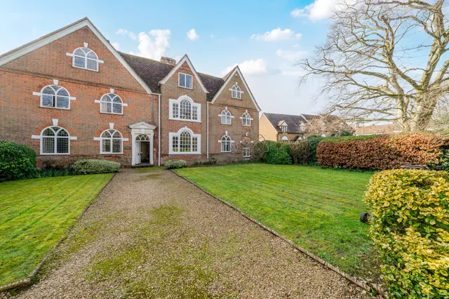 Parsonage Lane, Lambourn, RG17, photo 1