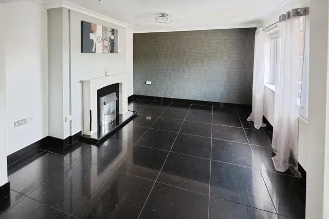 Ullswater Road, Ferryhill, DL17, photo 2