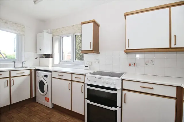 Photo 2 — Ashby Road, Hinckley, Leicestershire, LE10
