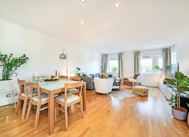 Beckford Close, West Kensington, W14, photo 3