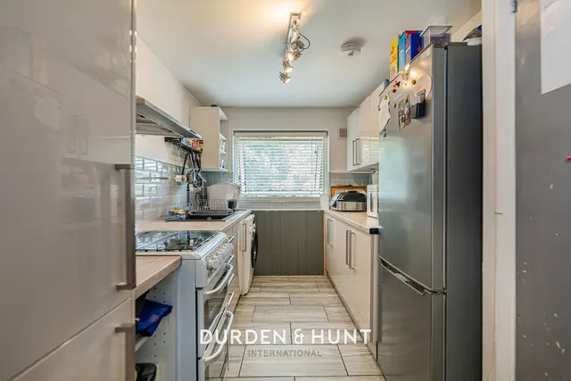 River Way, Loughton, IG10, photo 3
