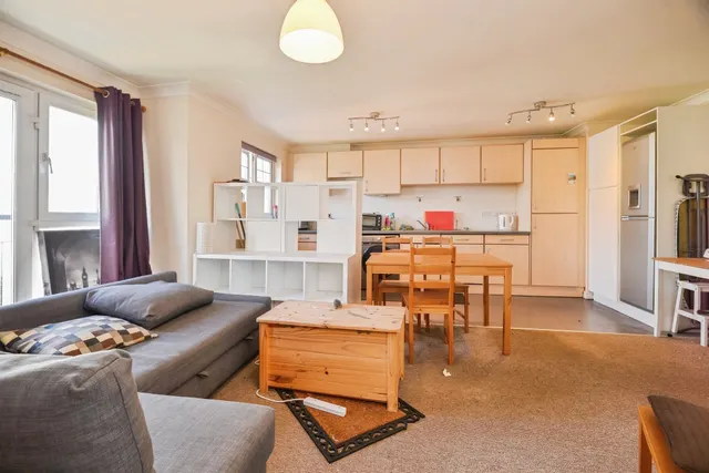 Photo 2 — Sun Gardens, Thornaby, Stockton-On-Tees