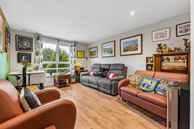 Strathcona Drive, Anniesland, G13, photo 2