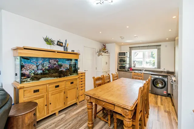 Sandy Hill Close, Waltham Chase, SO32, photo 3