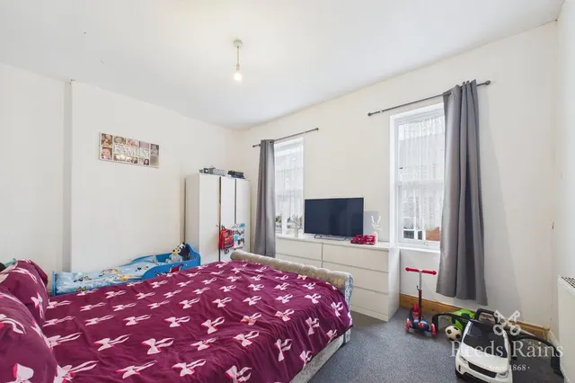Albany Street, Rotherham, S65, photo 3