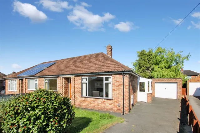 Millfield Crescent, Northallerton, DL6 1AY, photo 1