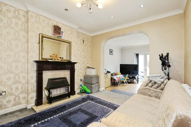 Beckminster Road, Wolverhampton, WV3, photo 2