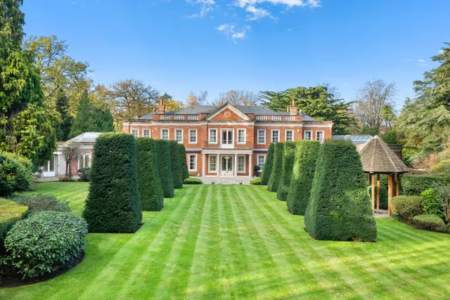 Photo 3 — St George's Hill, Weybridge, Surrey