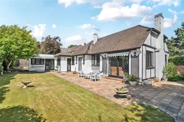 Photo 3 — Marlings Park Avenue, Chislehurst, BR7