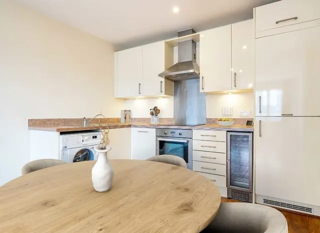 Drayton Green Road, Ealing, W13, photo 3
