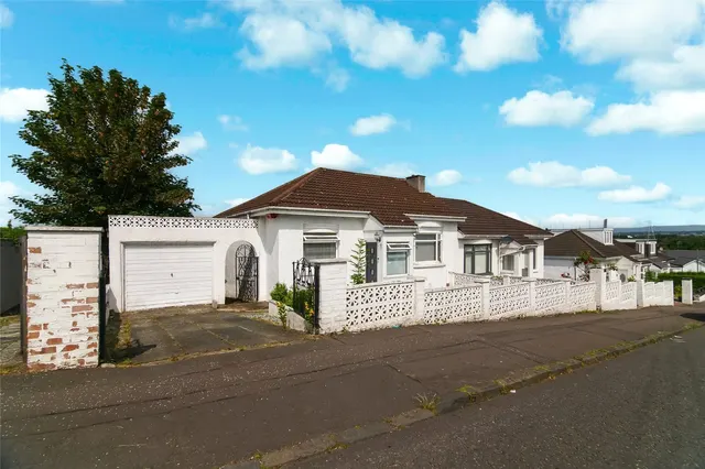 Richmond Drive, Rutherglen, Glasgow, South Lanarkshire, G73, photo 1