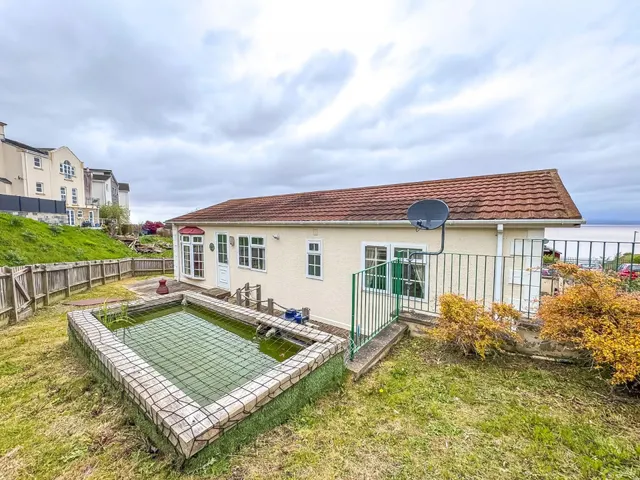 Down Road, Portishead, BS20, photo 2