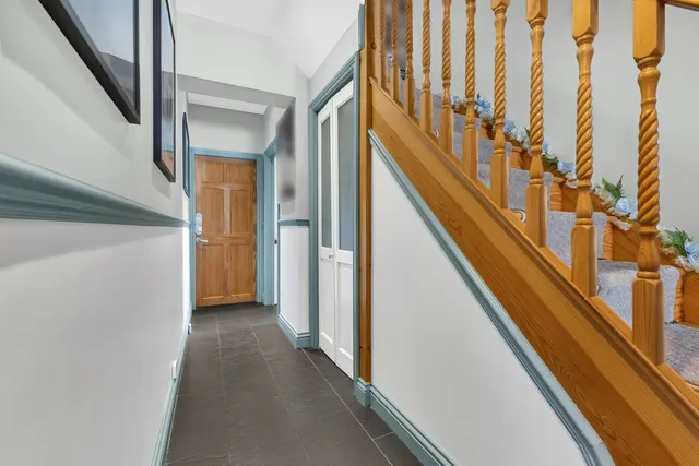 Nuneaton Road, Bulkington, CV12, photo 3