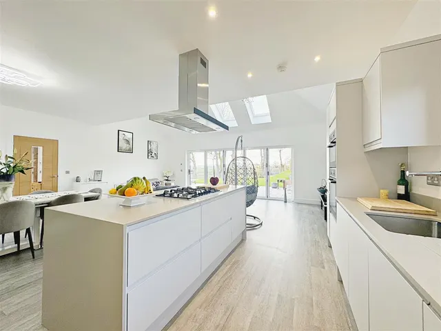 Photo 3 — Bertram Avenue, Kersewell, Carnwath, ML11 8TB