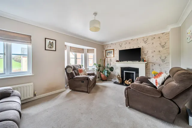 Burge Meadow, Cotford St. Luke, TA4, photo 3