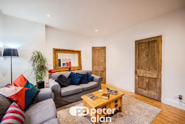 Wyesham Avenue, Monmouth, NP25, photo 2
