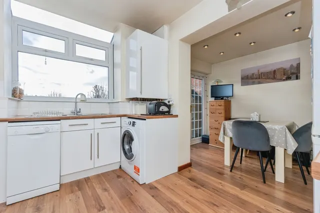 Photo 3 — Newcroft Crescent, Urmston, Manchester, Greater Manchester, M41