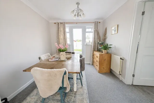 Barlavington Way, Midhurst, GU29, photo 3