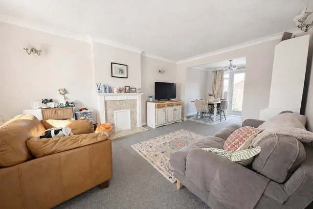Barlavington Way, Midhurst, GU29, photo 2