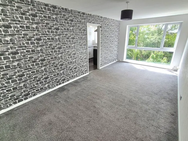 Blenheim Way, Great Barr, B44, photo 2
