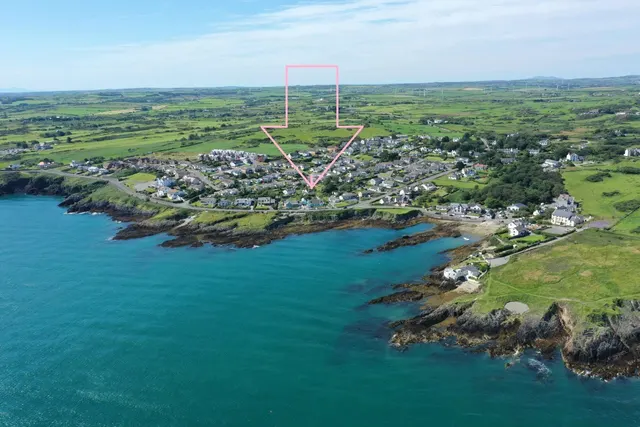 Bull Bay, Amlwch, LL68, photo 3